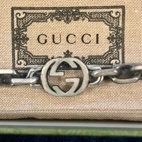 Authentic Gucci distressed .925 Sterling Silver 8.0 in bracelet. Made in Italy! - Picture 3 of 12